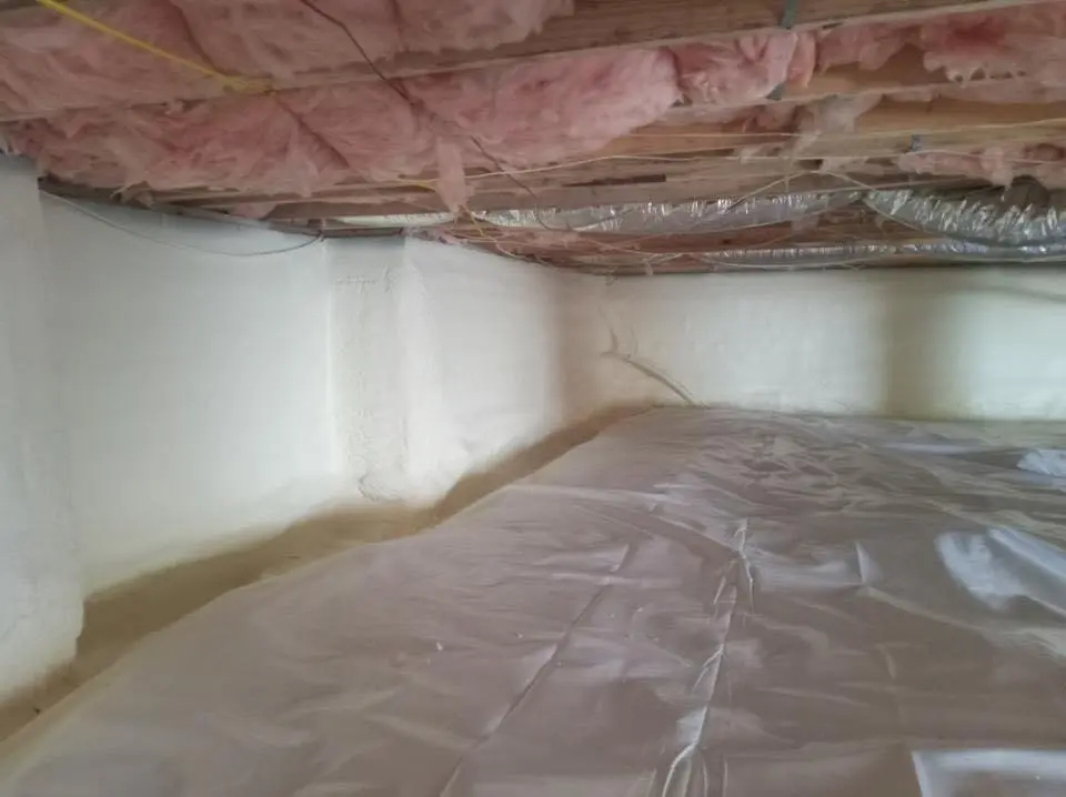 Crawl space encapsulation with closed-cell spray foam for Spray Foam Roofing in South Sioux City